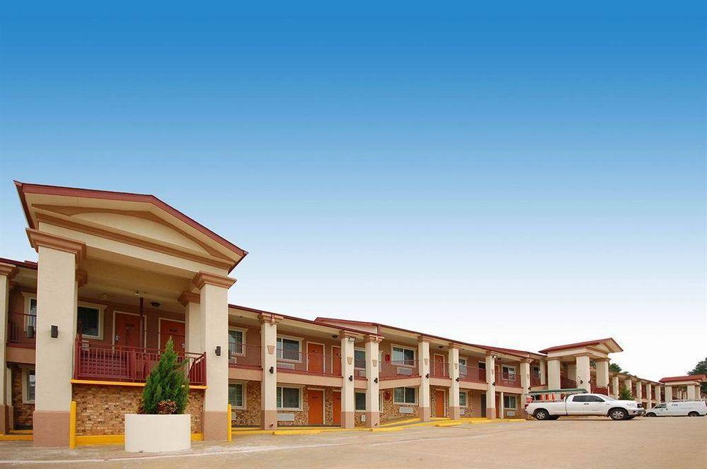 Western 3*